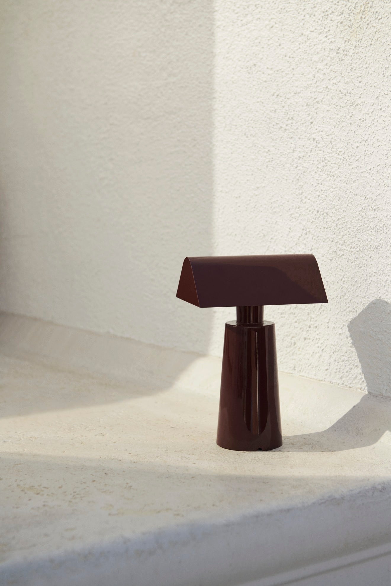 Caret Cordless Table Lamp