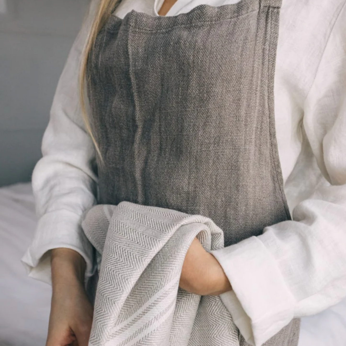 Linen Apron - Dark Grey