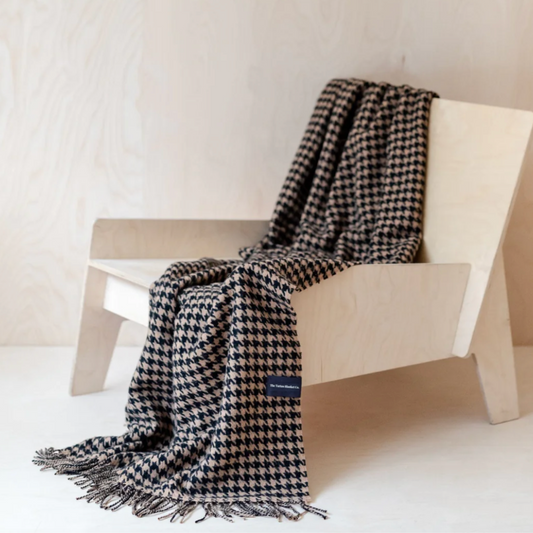 Lambswool Small Blanket - Camel Houndstooth