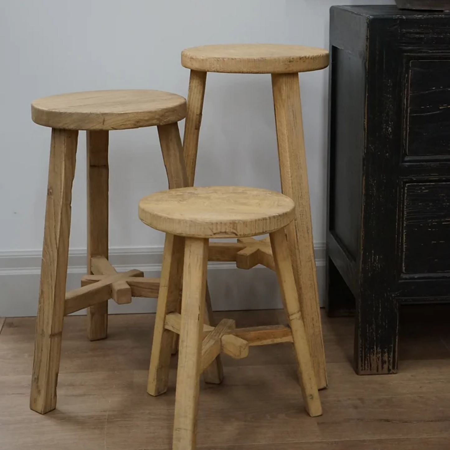 Bobbie Short Stool