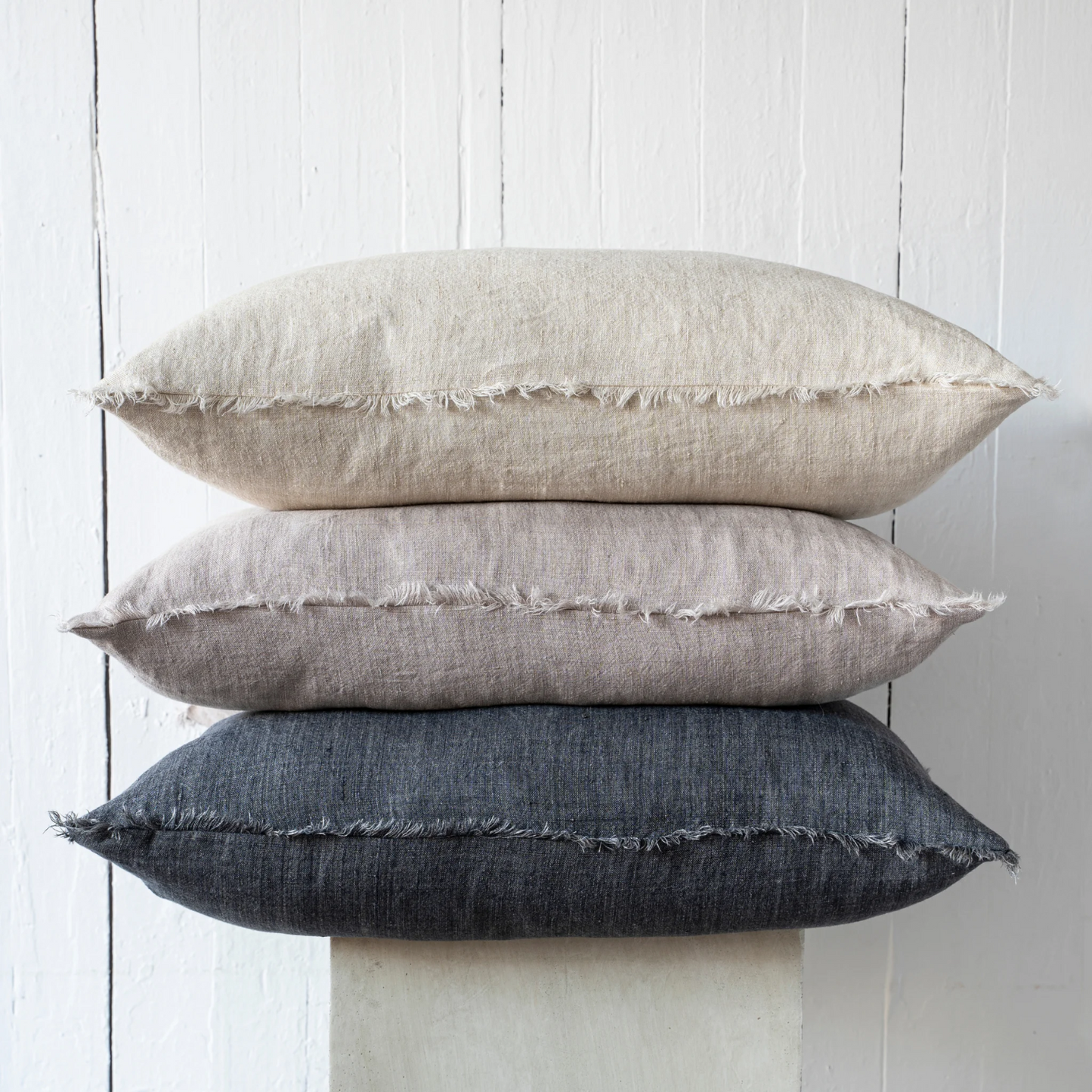 Lina Linen Pillow - Coal